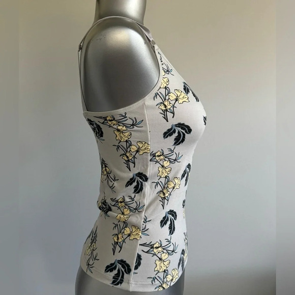 FREE 🆕🐝Floral Print  Camisole - Picture 3 of 14